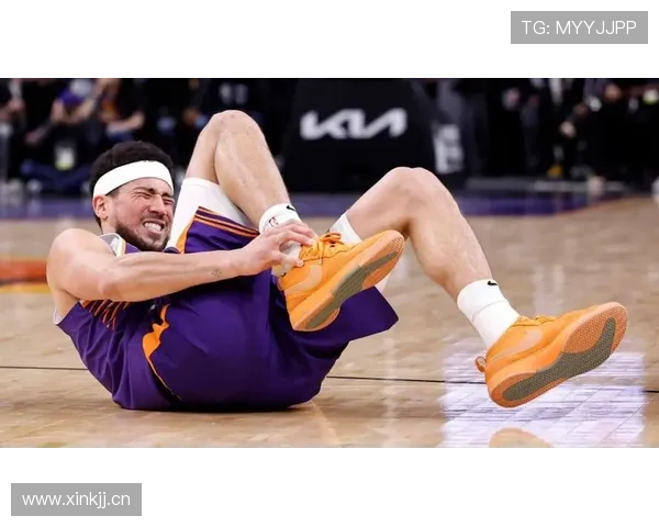 德文·布克赛场上稳得不像人，私底下钱包鼓成啥样了？